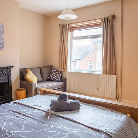 I'M Your Host - Westcotes Stay Leicester Zimmer foto